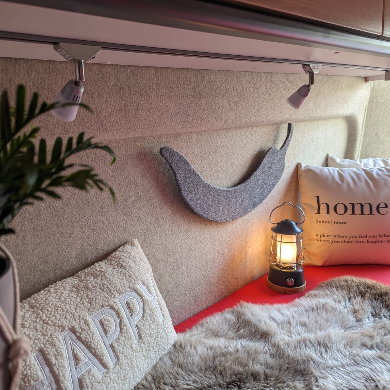 Camper van in Vanille